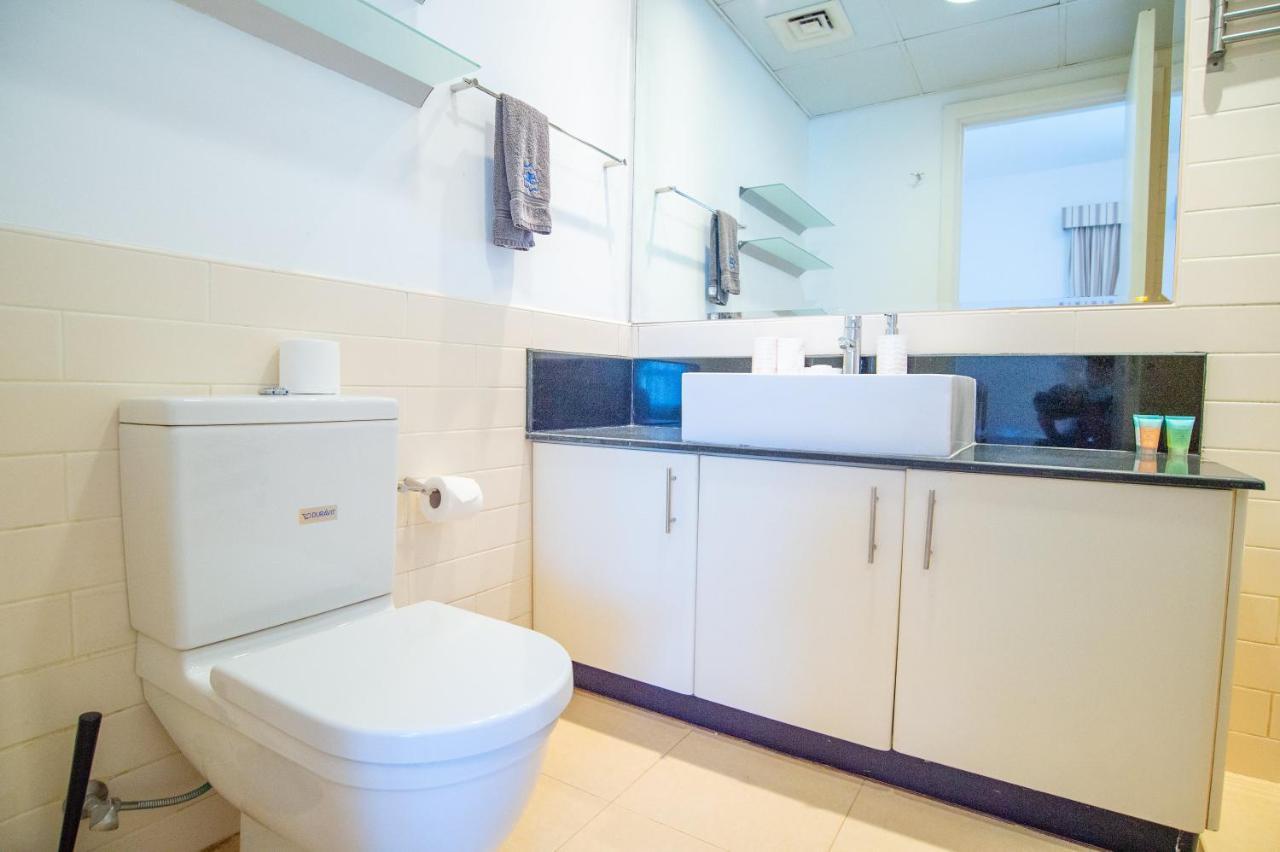 Luxury Escapes - Spacious 2Br Apt In The Heart Of Dubai Marina- Yacht Bay ภายนอก รูปภาพ